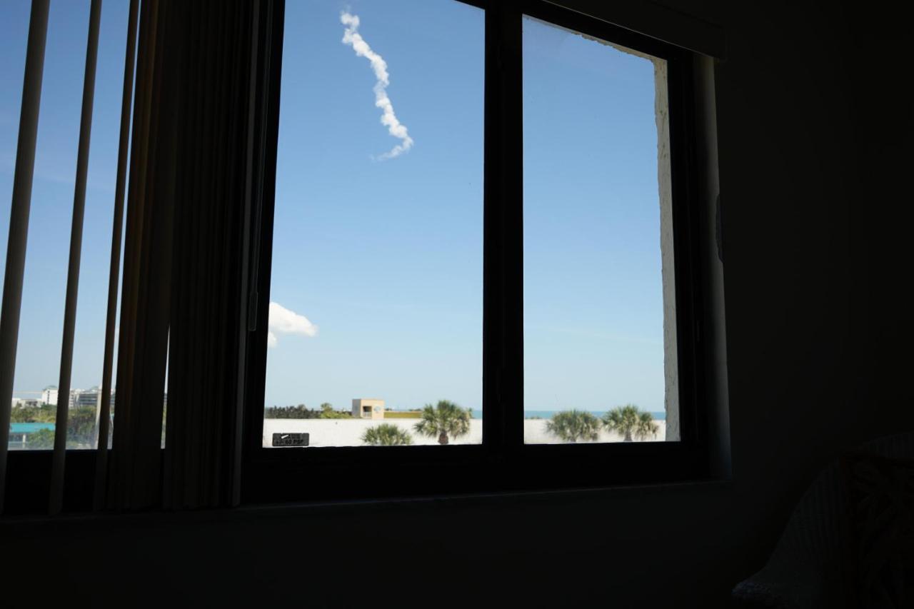 Sandcastles 400 Ocean & Rocket Launch Views, Massive Corner Unit 코코아비치 외부 사진